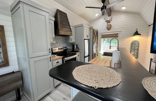 Gordon Cabin | Lake Front Cabin with Private Dock!