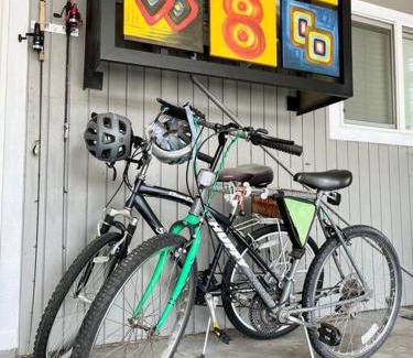 Boise House | Lake Front Studio with Kayaks Bikes near Greenbelt
