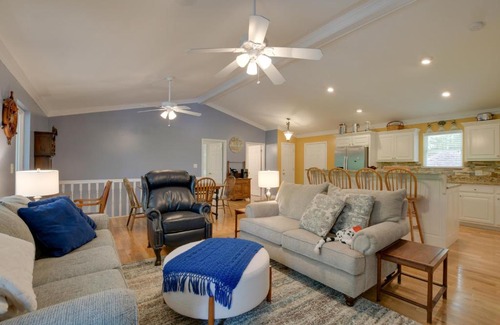 Fair Play House | Lake Hartwell Vacation Rental with Dock and Hot Tub!