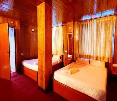 Darjeeling House | Lake Kalibari Homes