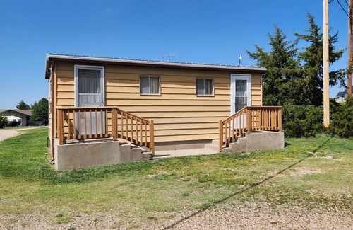 Lemoyne Cabin | Lake Mac Lodge #3 - A welcoming cabin with AC in charming Lemoyne
