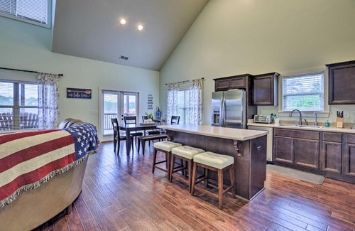 Clanton House | Lake Mitchell Vacation Home with Dock and Water Slide