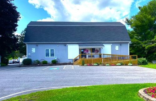 Newfane Hotel | Lake Ontario Motel & Inn