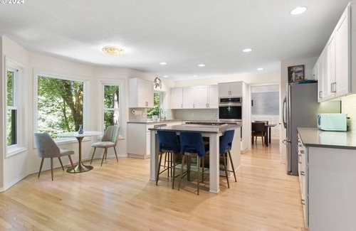 Palisades House | Lake Oswego Home!