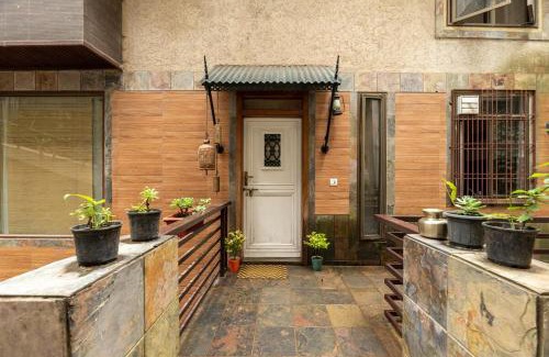 Mallital House | Lake View 2BHK close to mall road l Lake Daze