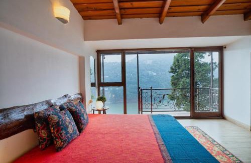 Mallital House | Lake View 2BHK close to Mall Road l Bay Breeze