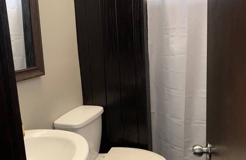 Lake Wales Condo | Lake View Gardens Private Balcony Suite Legoland