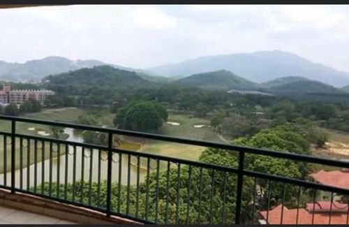 Alor Gajah Apartment | Lake View Hana Homestay