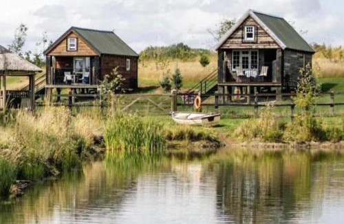Sudbury Apartment | Lake View Lodges The Kentwell