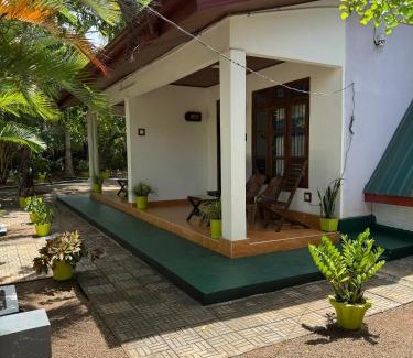 Moragaswewa House | Lake Wind