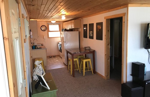 Grenville Cabin | Lakefront Cabin Perfect for Families. Cabin and Bunkhouse on Pickerel Lake, SD