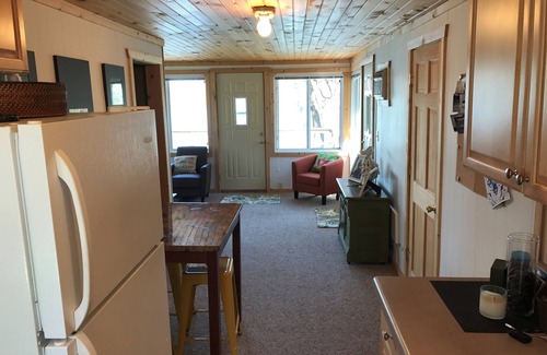 Grenville Cabin | Lakefront Cabin Perfect for Families. Cabin and Bunkhouse on Pickerel Lake, SD