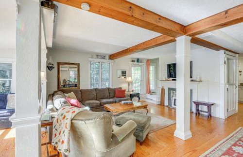 Unity House | Lakefront Family Home with Dock in Newport!