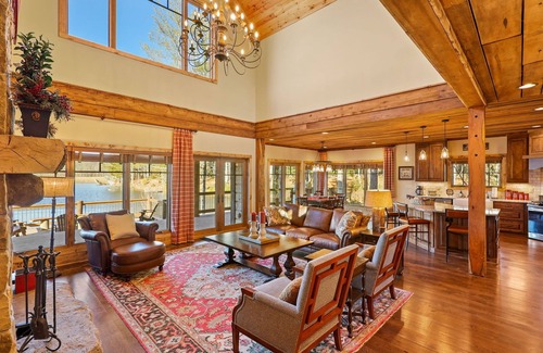 Blowing Rock Cabin | Lakefront home in 100 acre community/mountain views, shopping & dining all close