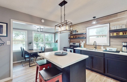 Lake Houston House | Lakefront home with Deck, Pedal-boat & Arcade
