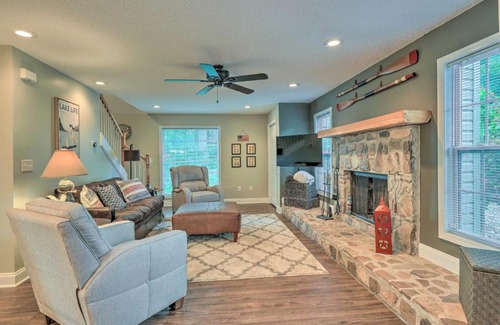 Eatonton House | Lakefront Home with Entertainment Space and Dock!