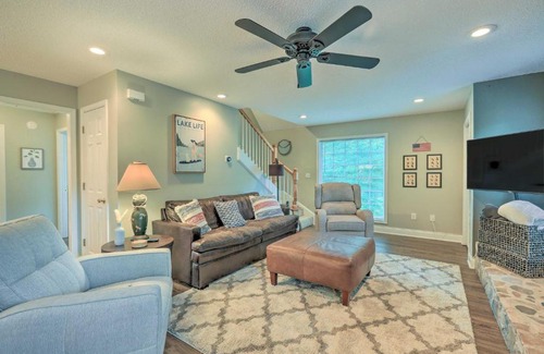 Eatonton House | Lakefront Home with Entertainment Space and Dock!