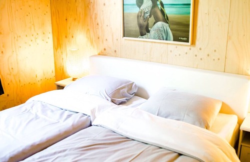 Grou Cabin | Lakefront Nature House with own shared Dock in Friesland: Ljip