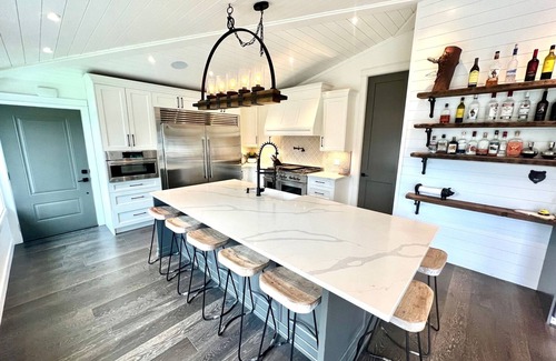Shawnigan Lake House | Lakefront(partial) dock pool hot tub barrel rolled sauna gym bunk house fire pit