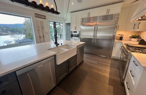 Shawnigan Lake House | Lakefront(partial) dock pool hot tub barrel rolled sauna gym bunk house fire pit
