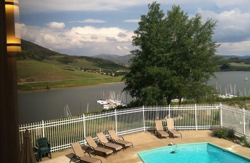 Dillon Condo | Lakeshore in the Heart of the Colorado Rocky Mountains