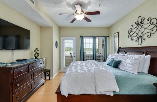 Highland Lake Estates Condo | 'Lakeside Island Retreat' - Hot Tubs, Pools, Tennis! Resort Style Stay! Fully Stocked! #1224