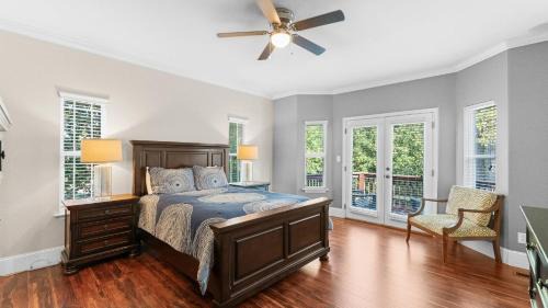 Barium Springs House | Lakeside Landing by AvantStay Private Dock