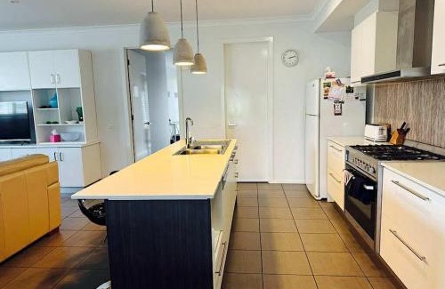 Nagambie House | Lakeside Nagambie