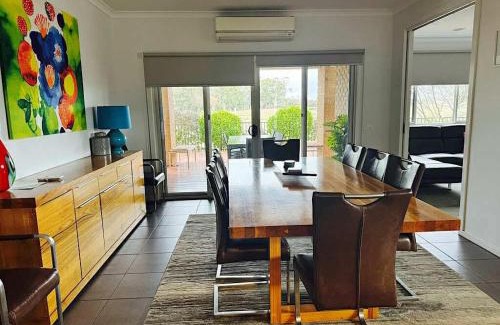 Nagambie House | Lakeside Nagambie