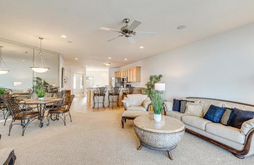 Osage Beach Apartment | Lakeside Osage Beach Condo in Lands End Community