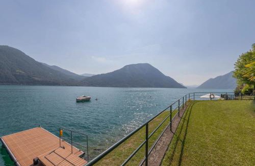 Cima Apartment | LakeStudio with Private Beach