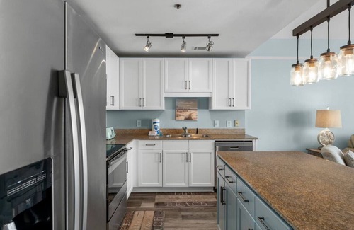 Panama City Beach Condo | Laketown Wharf Unit 1914