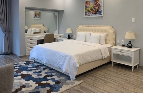 Da Lat Villa | Lakeview luxury Villa! Kayak l Hiking l BBQ l Karaoke - up to 15 ppl