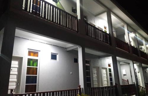 Kampung Pengkalan Maras Hotel | Lakse Inn Homestay