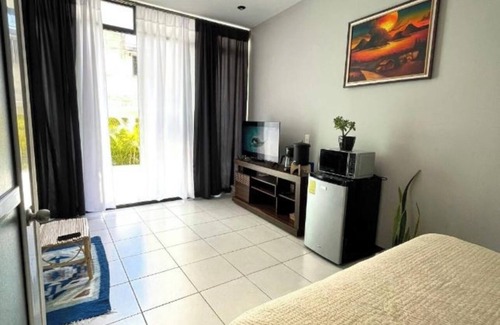 San Juan La Laguna Resort | LAMAT private room In San Pedro La Laguna with WiFi