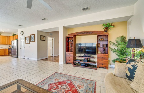 Windwood Bay House | Lanai & Game Room: Vacation Home in Davenport!