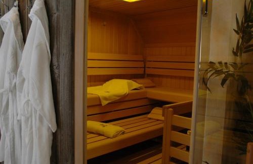 Markt Nordheim Hotel | Landgasthof Zum Schwarzen Adler