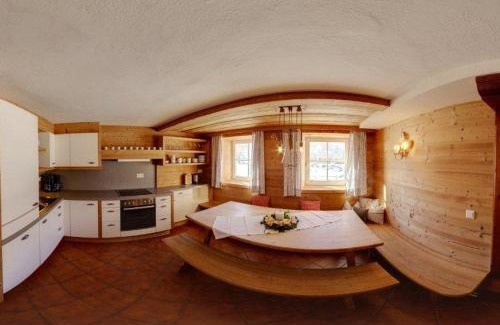 Stumm House | Landhaus Dorfbäck