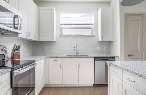Tarrant County Apartment | Landing | Amazing 2BD, Pool, Yoga Studio