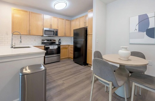 Wilmington Apartment | Landing at Bellingham Park - 2 Bedrooms in Hano.