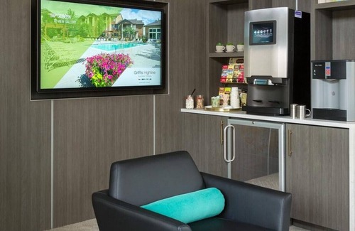 Denver Apartment | Landing at Mile 44 Apartments - 2 Bedrooms in Downtown Denver