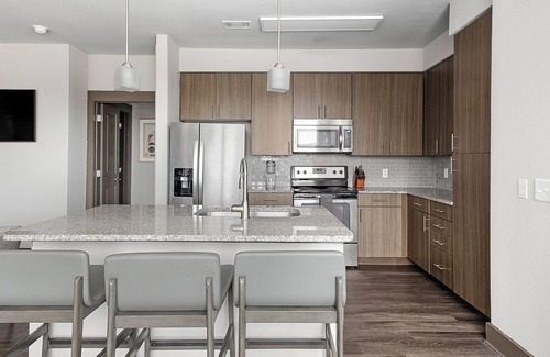 Memorial Apartment | Landing Houston Energy Corridor