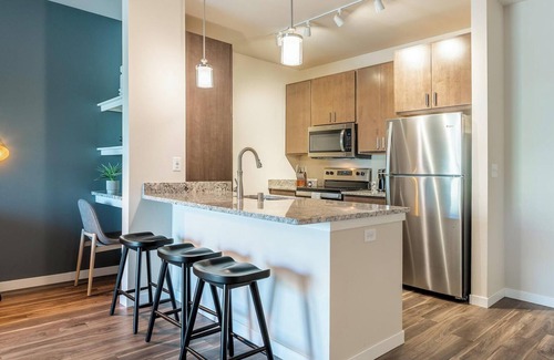 Newberry Apartment | Landing | Incredible 1BD, Pool, Gym
