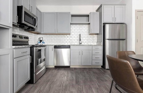 Paw Creek Apartment | Landing | Modern 1BD, Gym, Game Room