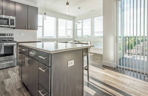 Indian Creek Apartment | Landing | Modern 2BD, Gym, Clubhouse