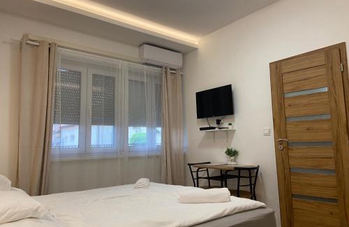 Ullo House | Landing Rooms Apartman