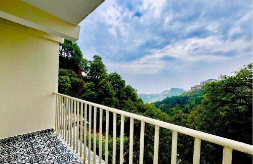 Landour Hotel | Landour Wood House