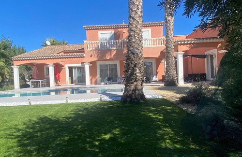 Le Grau-dʼAgde Villa | Languedoc villa Grau d'Agde - 5-minute walk to the beach