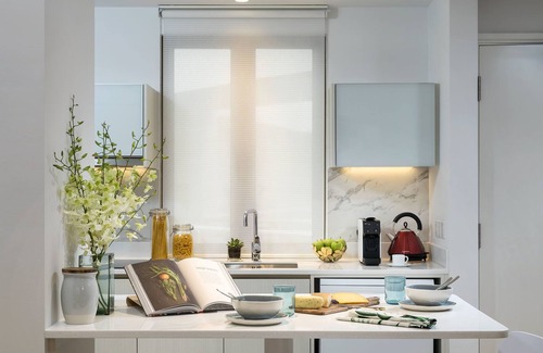 Somerset Hotel | Lanson Place Winsland, Singapore