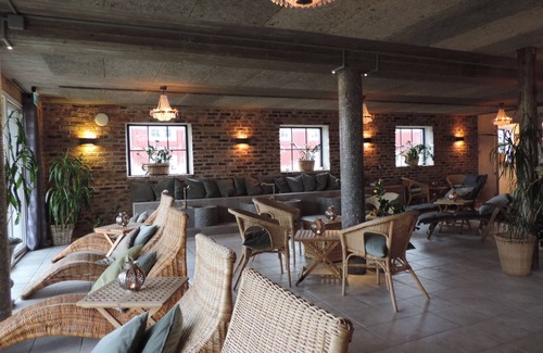 Laholm Hotel | Lanthotell Lögnäs Gård